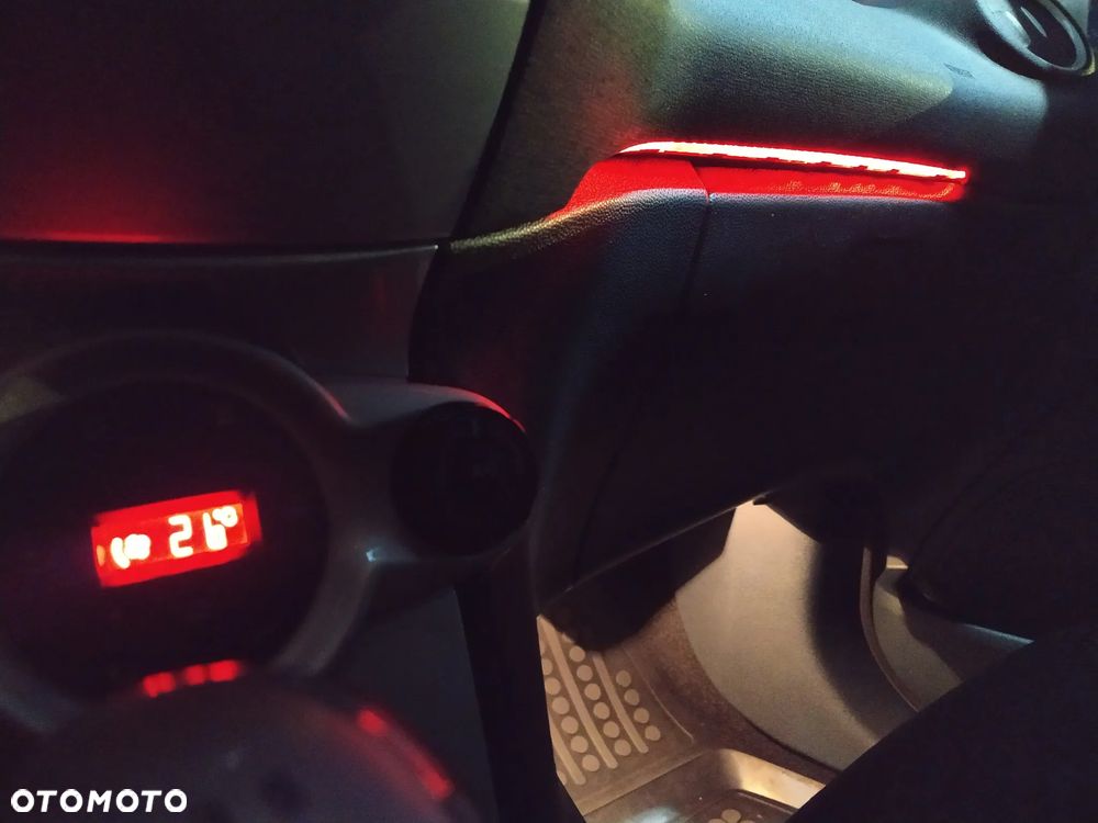 Ford Fiesta 1.4 Titanium - 14