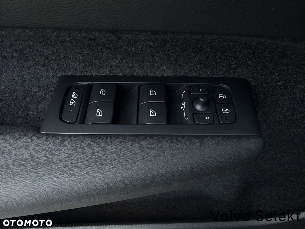 Volvo XC 40 - 26