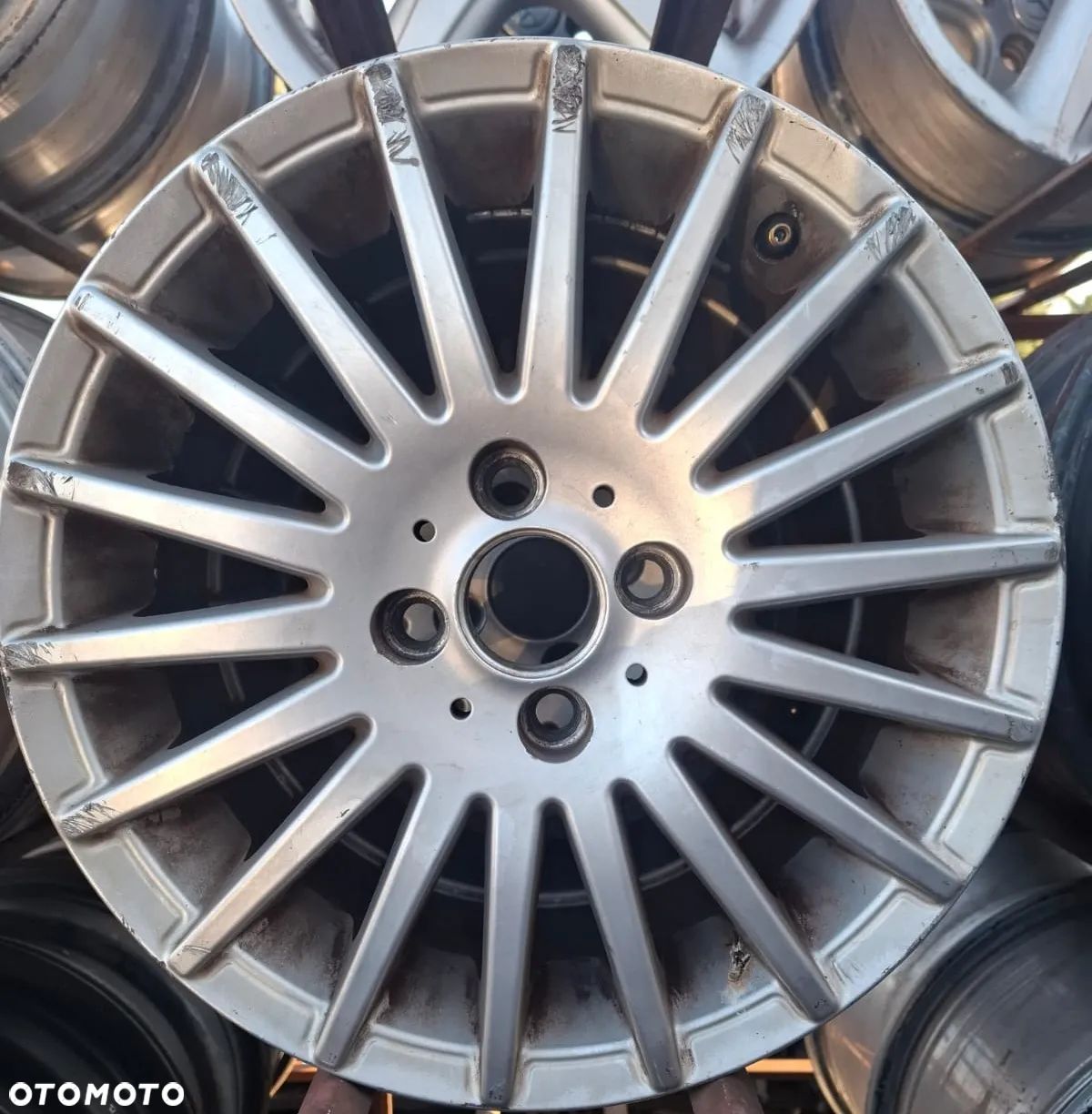 Fiat Grande Punto alufelgi felgi aluminiowe 15 6,5Jx15 H2 ET45 - 1