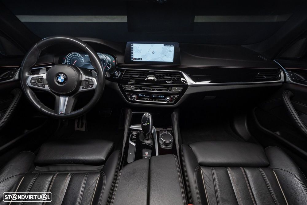 BMW 520 d Pack M Auto - 12
