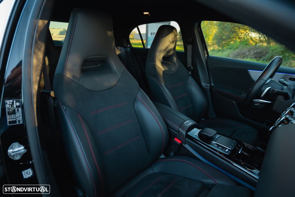 Mercedes-Benz A 250 e 8G-DCT AMG Line Advanced Plus - 23