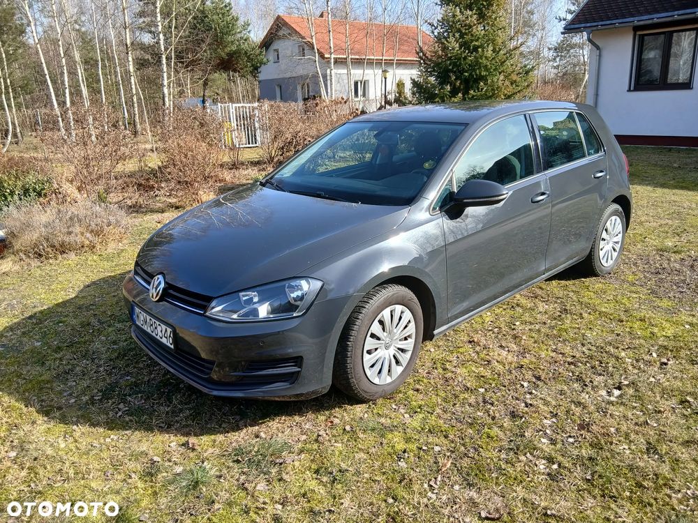 Volkswagen Golf - 5