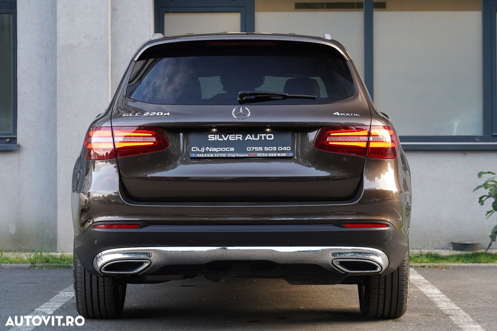 Mercedes-Benz GLC 220 d 4Matic 9G-TRONIC - 11