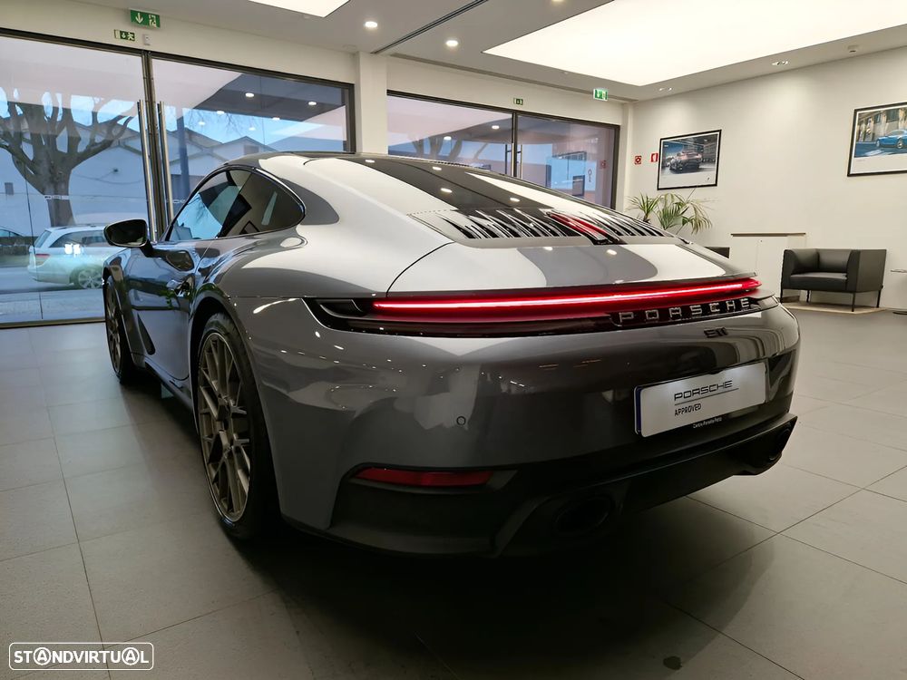 Porsche 911 (992) Carrera PDK - 3