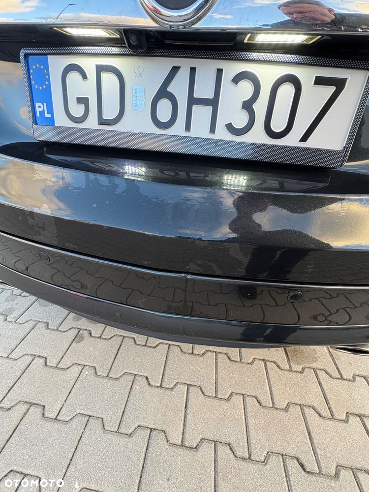 Opel Insignia - 25