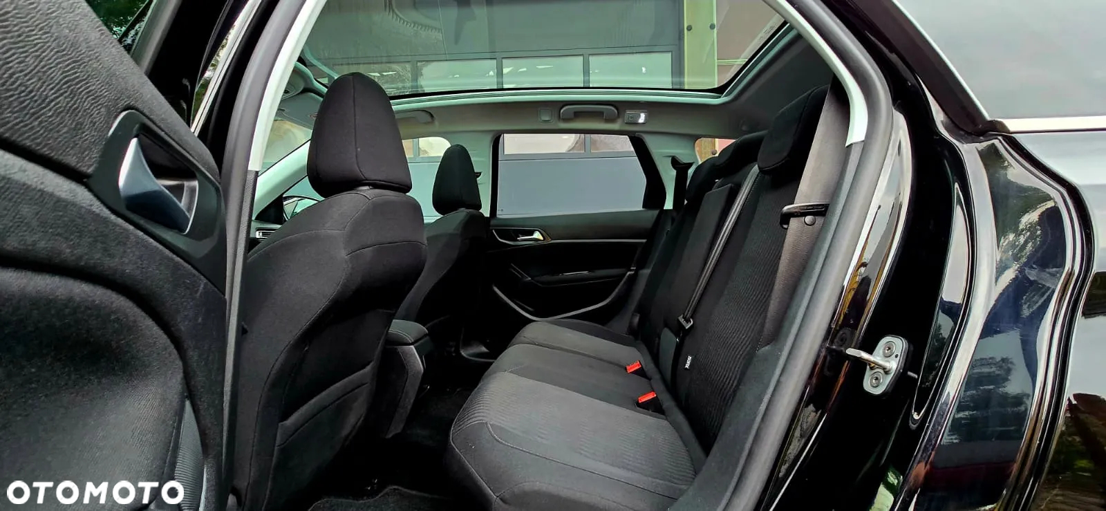 Peugeot 308 1.6 BlueHDi Business Line S&S - 22