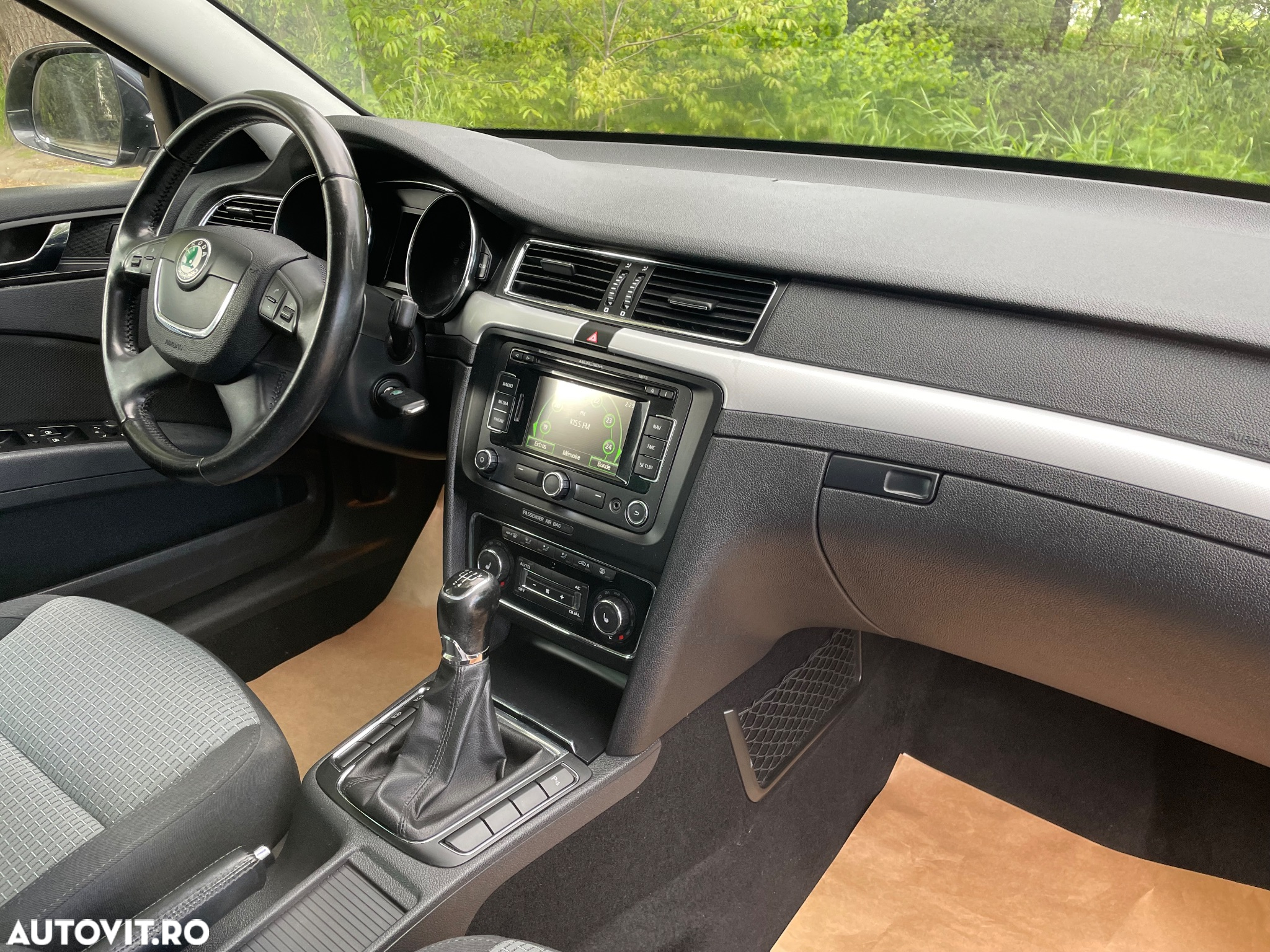 Skoda Superb 1.6 TDI GreenLine - 34