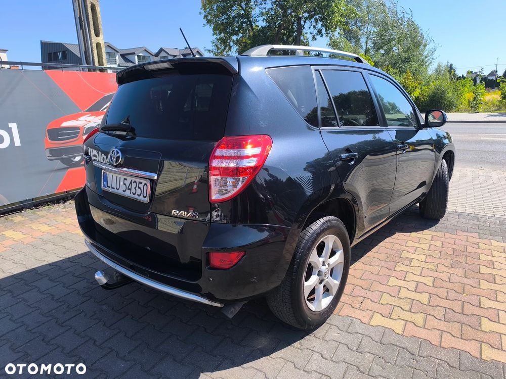 Toyota RAV4 2.0 VVT-i Sol - 24