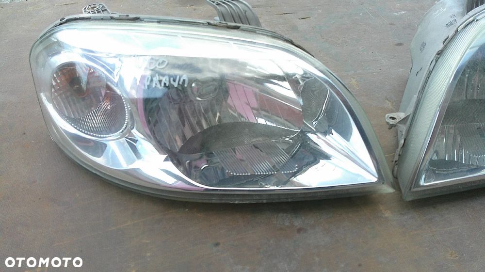 CHEVROLET AVEO T255 LAMPA PRZEDNIA LEWA - 2