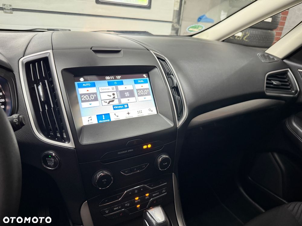 Ford S-Max 2.0 TDCi Trend PowerShift - 19