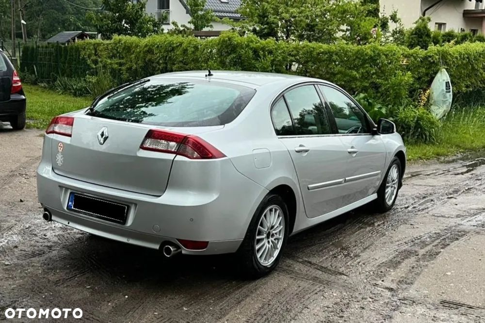Renault Laguna - 3