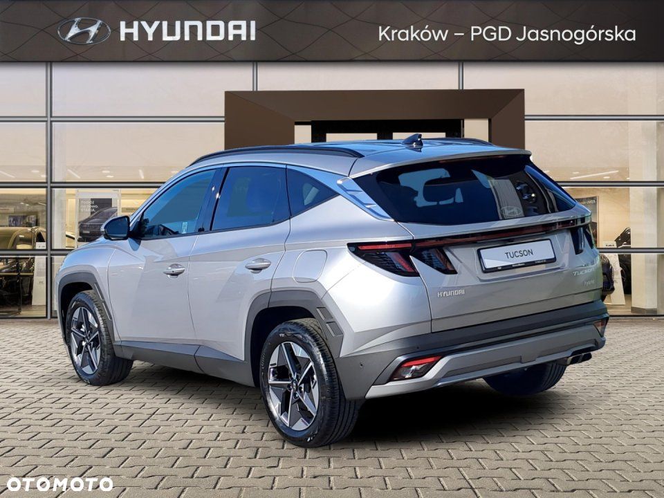 Hyundai Tucson - 8