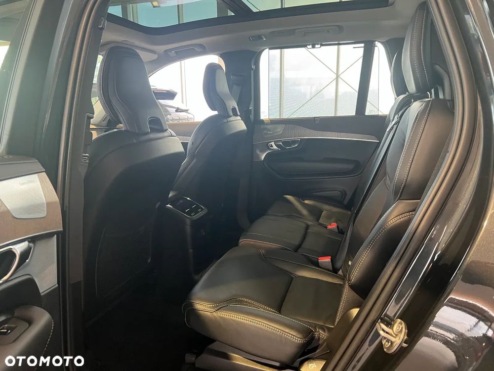 Volvo XC 90 B5 D AWD Ultimate Dark 7os - 10