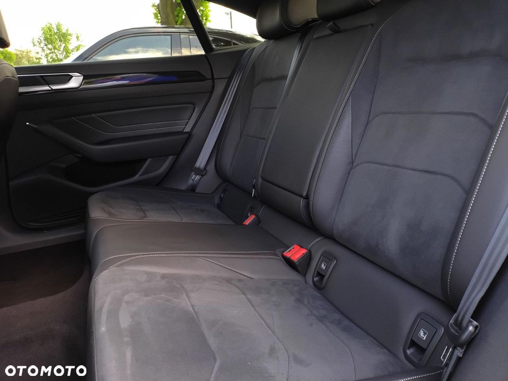 Volkswagen Arteon 2.0 TSI R-Line DSG - 24