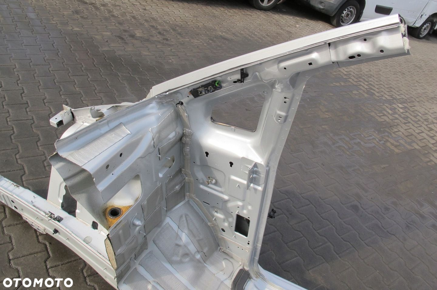 MERCEDES VITO III W447 LIFT 447 VIANO ĆWIARTKA PODŁUŻNICA PRÓG PRAWA PRZÓD - 8