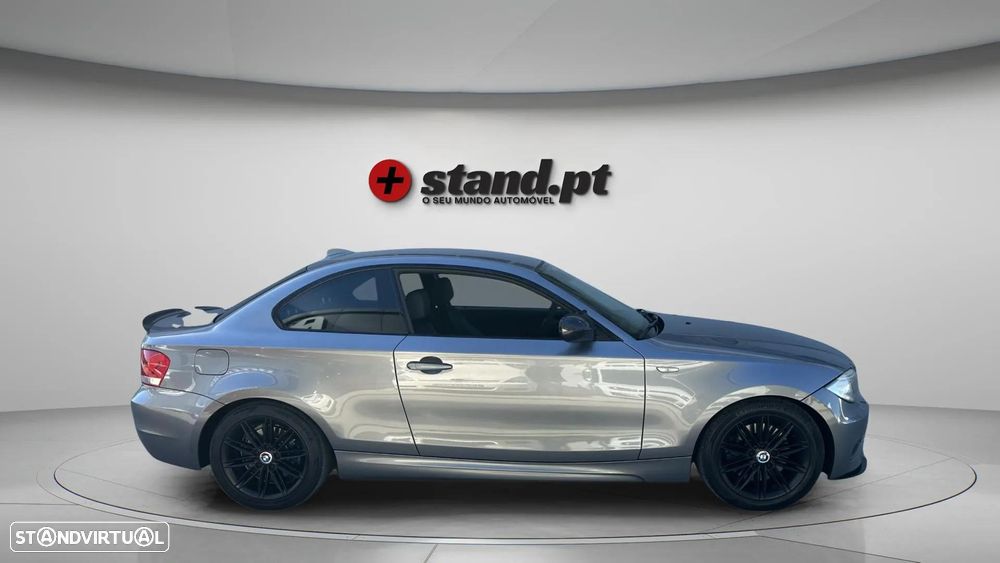 BMW 123 d Limited Edition Lifestyle c/ M Sport Pack - 4