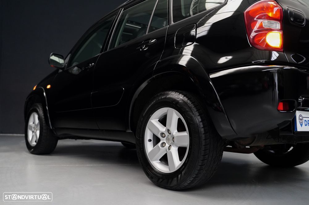 Toyota RAV4 2.0 D-4D Pack 2 - 25