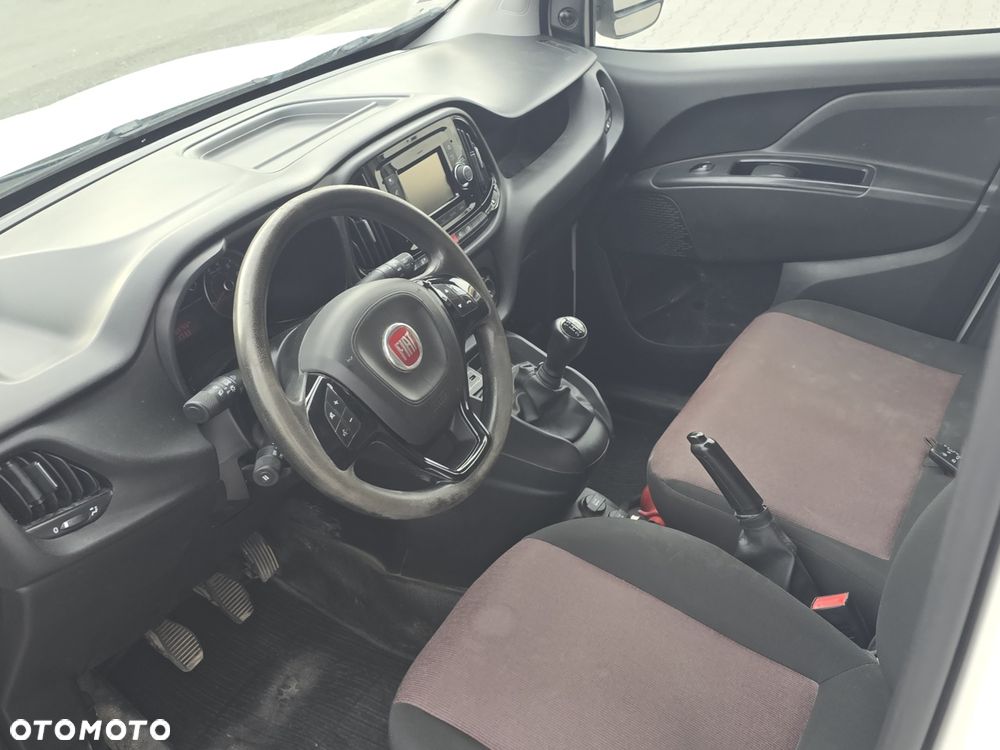 Fiat Doblo - 17