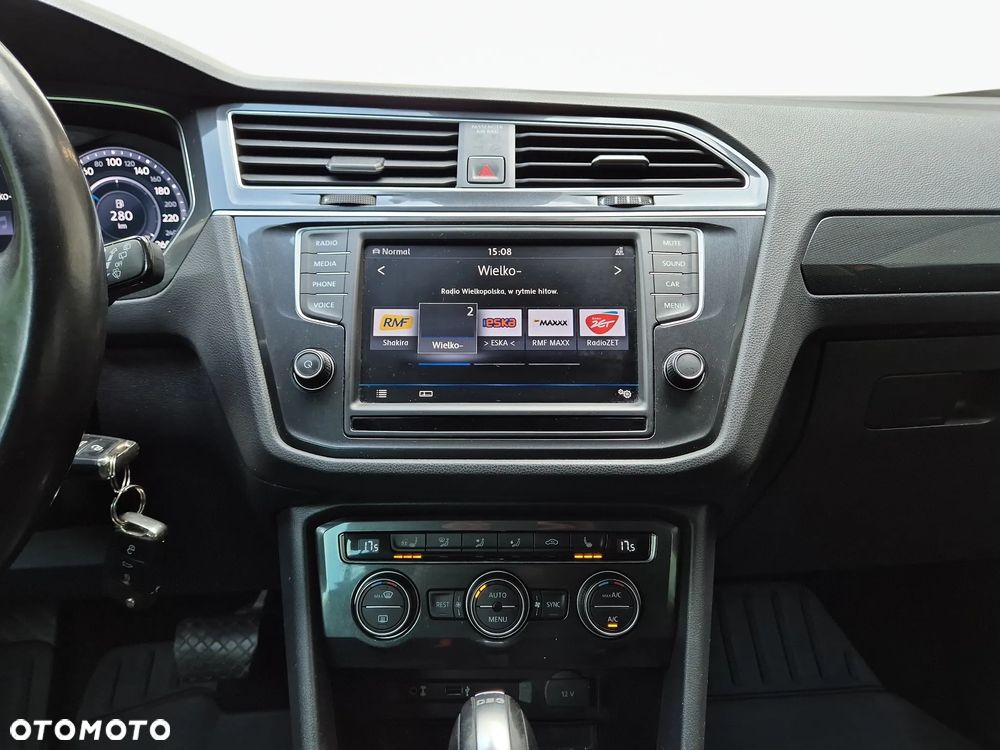Volkswagen Tiguan 2.0 TDI SCR 4MOTION (BlueMotion Techn.) DSG Highline - 18