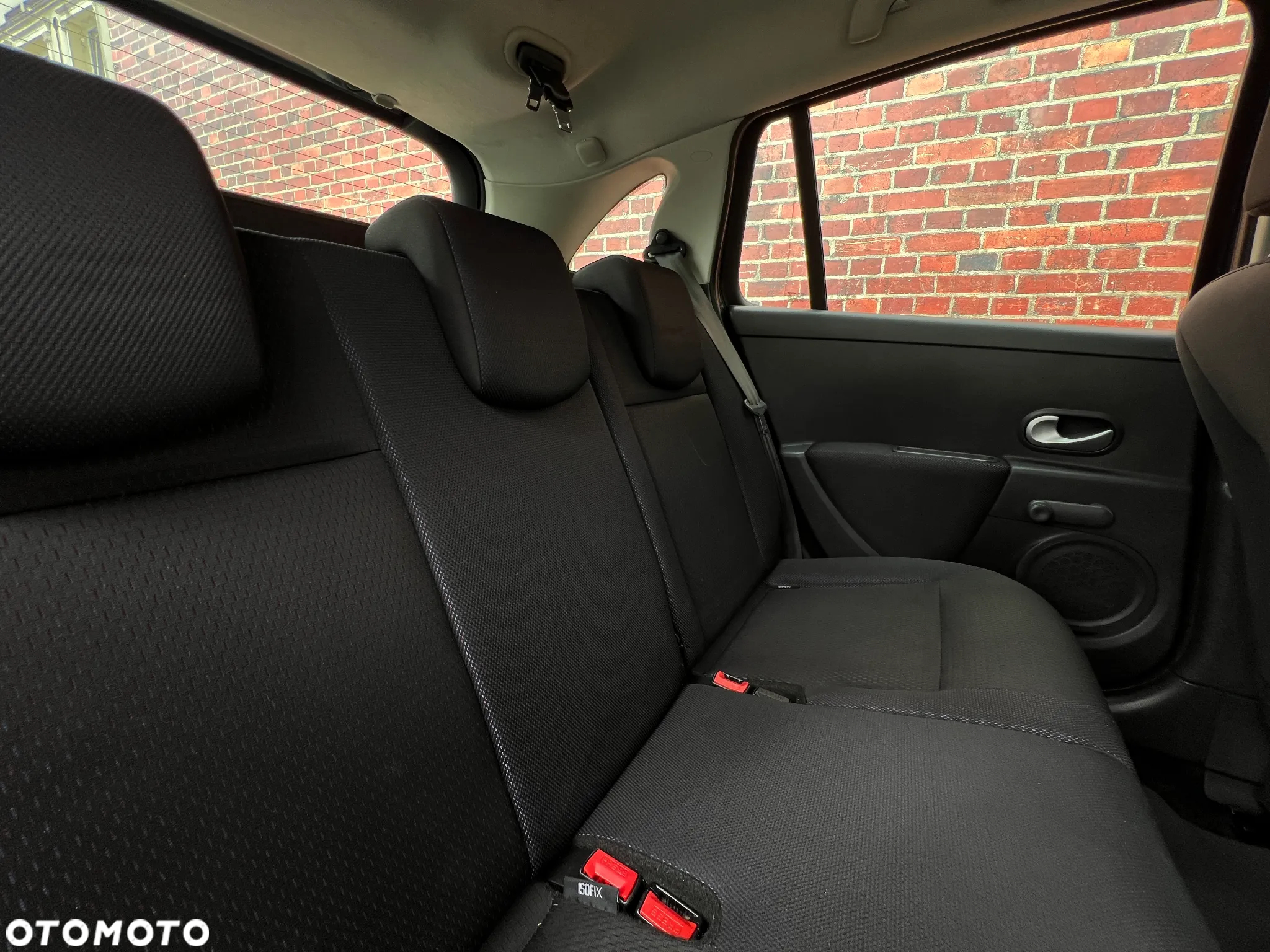 Renault Clio - 20