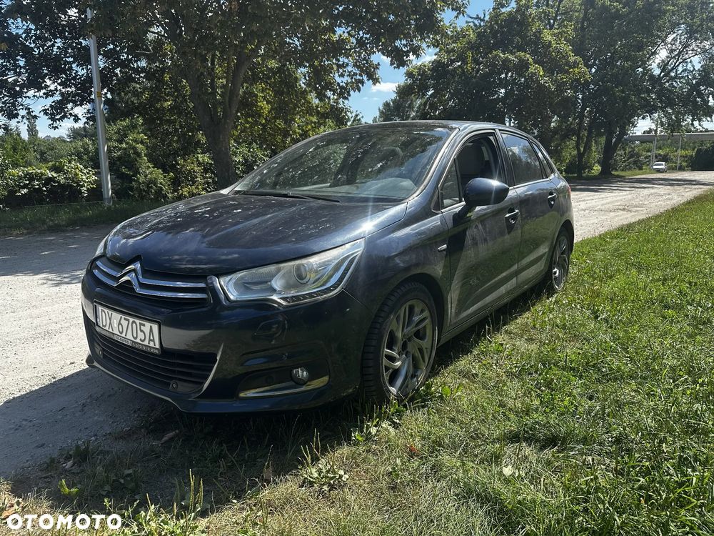 Citroën C4 1.2 e-THP Exclusive - 1