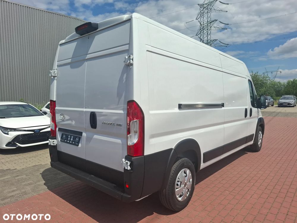 Toyota Proace Max - 13