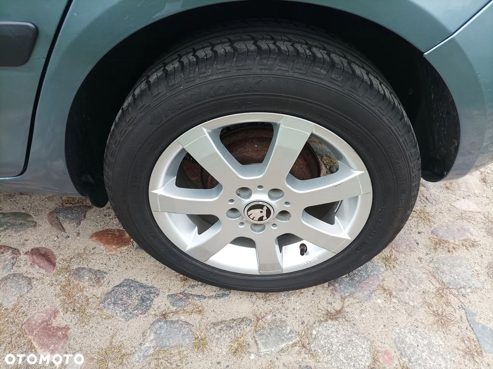 Skoda Fabia 1.2 12V Style - 17