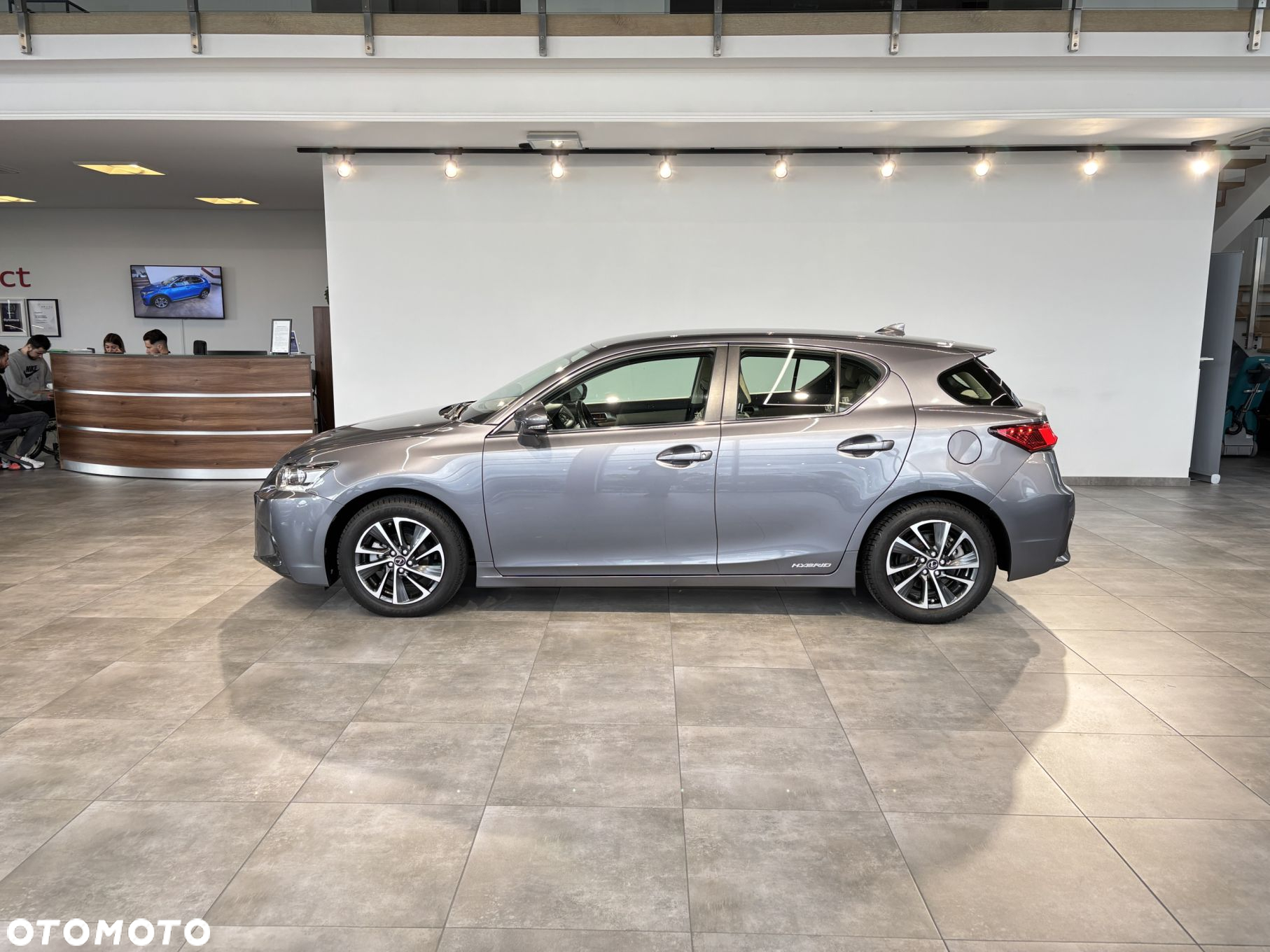 Lexus CT - 6