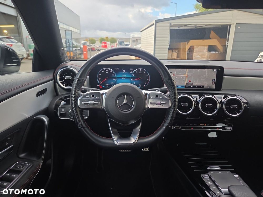 Mercedes-Benz CLA - 18