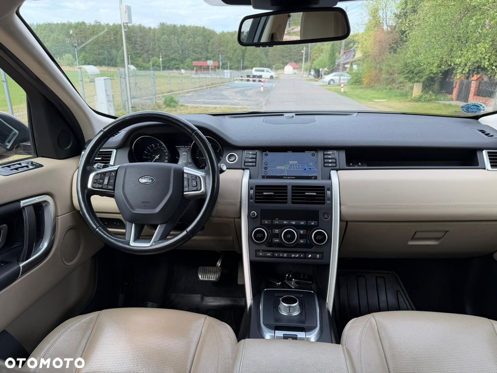 Land Rover Discovery Sport - 2
