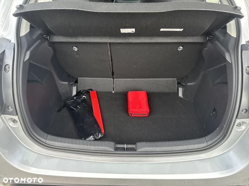 Toyota Yaris Hybrid 1.5 Comfort - 19