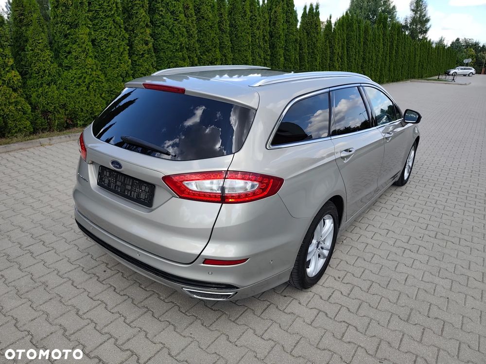 Ford Mondeo 2.0 TDCi STart-Stopp PowerShift-Aut Titanium - 4