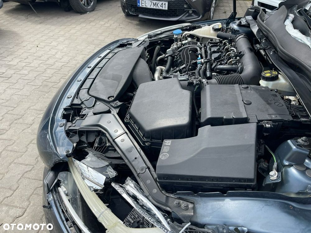 Volvo V40 D3 Geartronic Momentum - 14