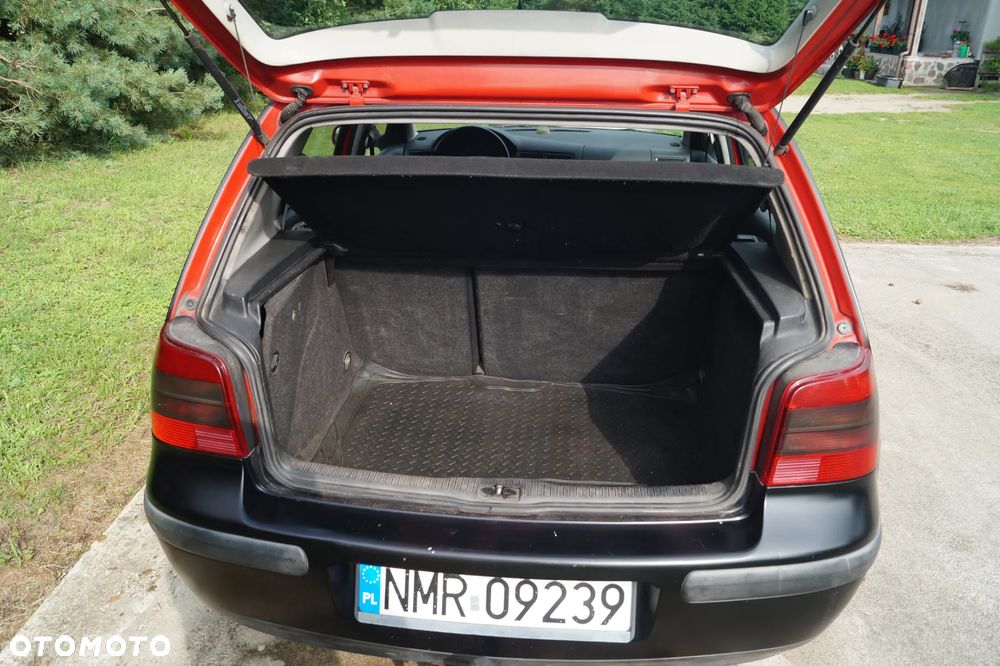 Volkswagen Golf - 14