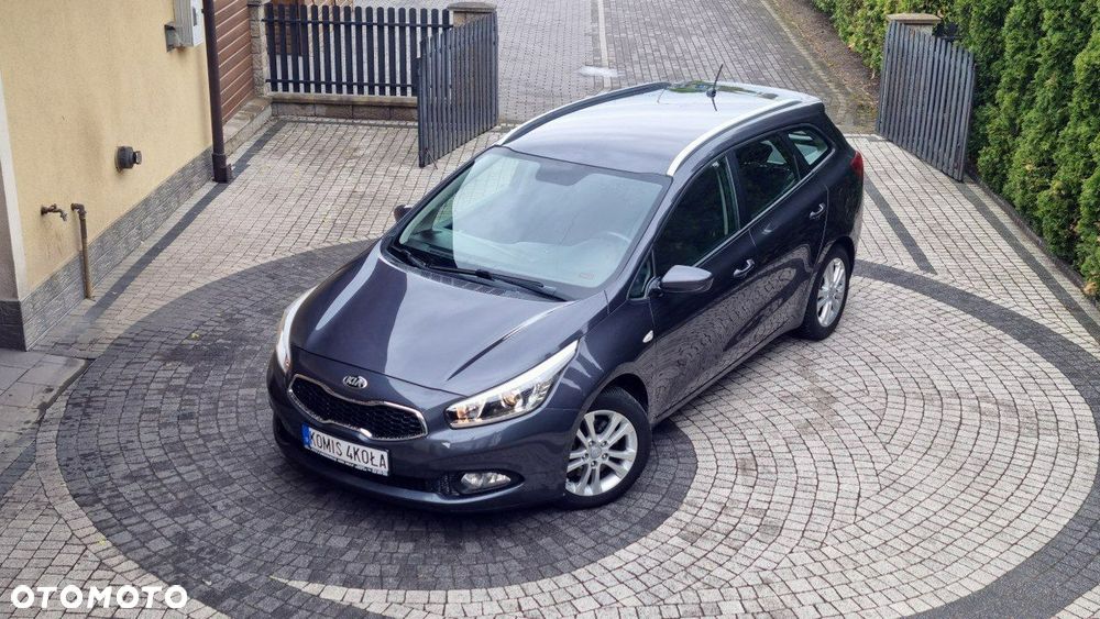 Kia Ceed - 21