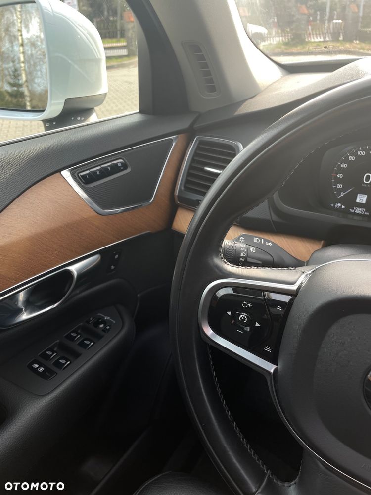 Volvo XC 90 T6 AWD Momentum - 28