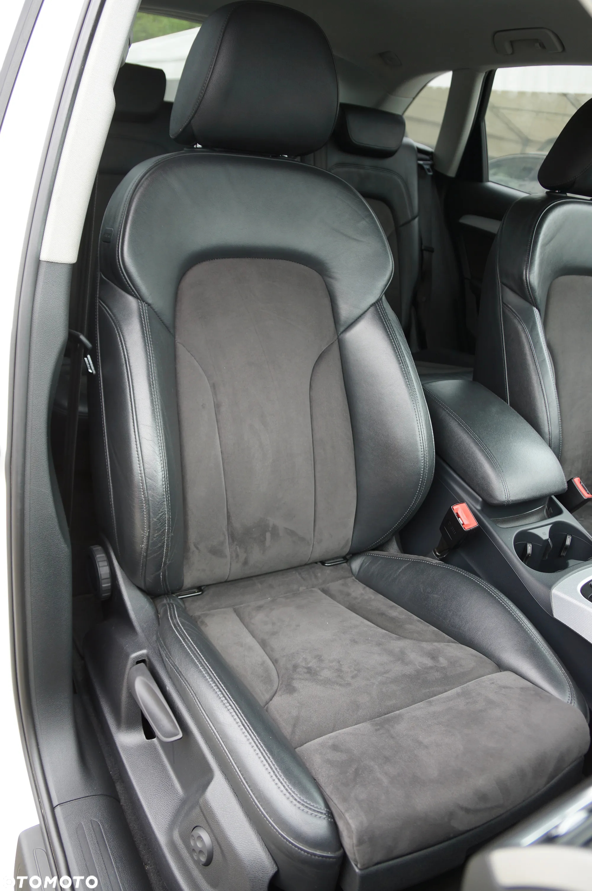 Audi Q5 2.0 TDI Quattro S tronic - 29