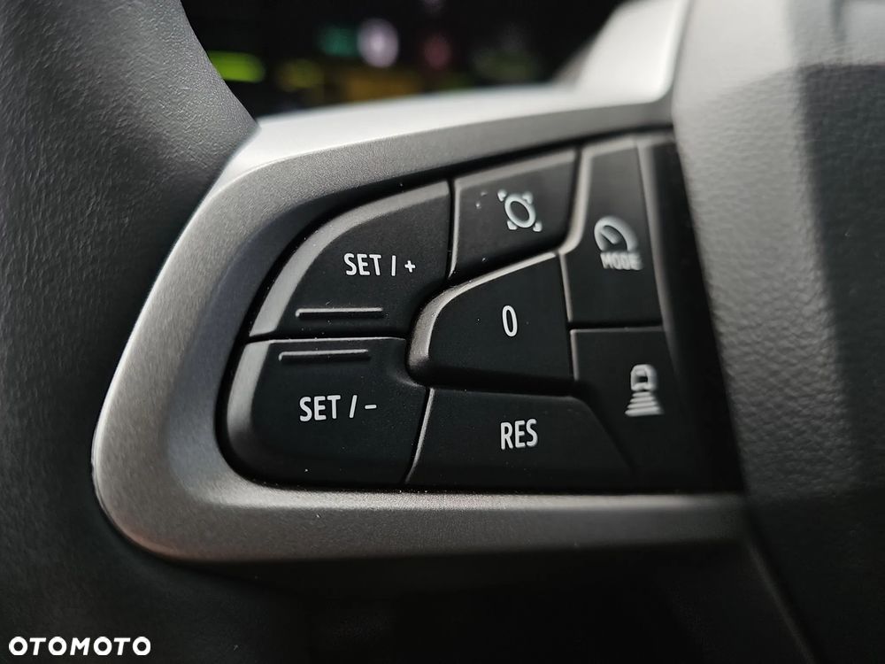 Dacia Duster 1.8 Full Hybrid 155 Journey MMT - 15