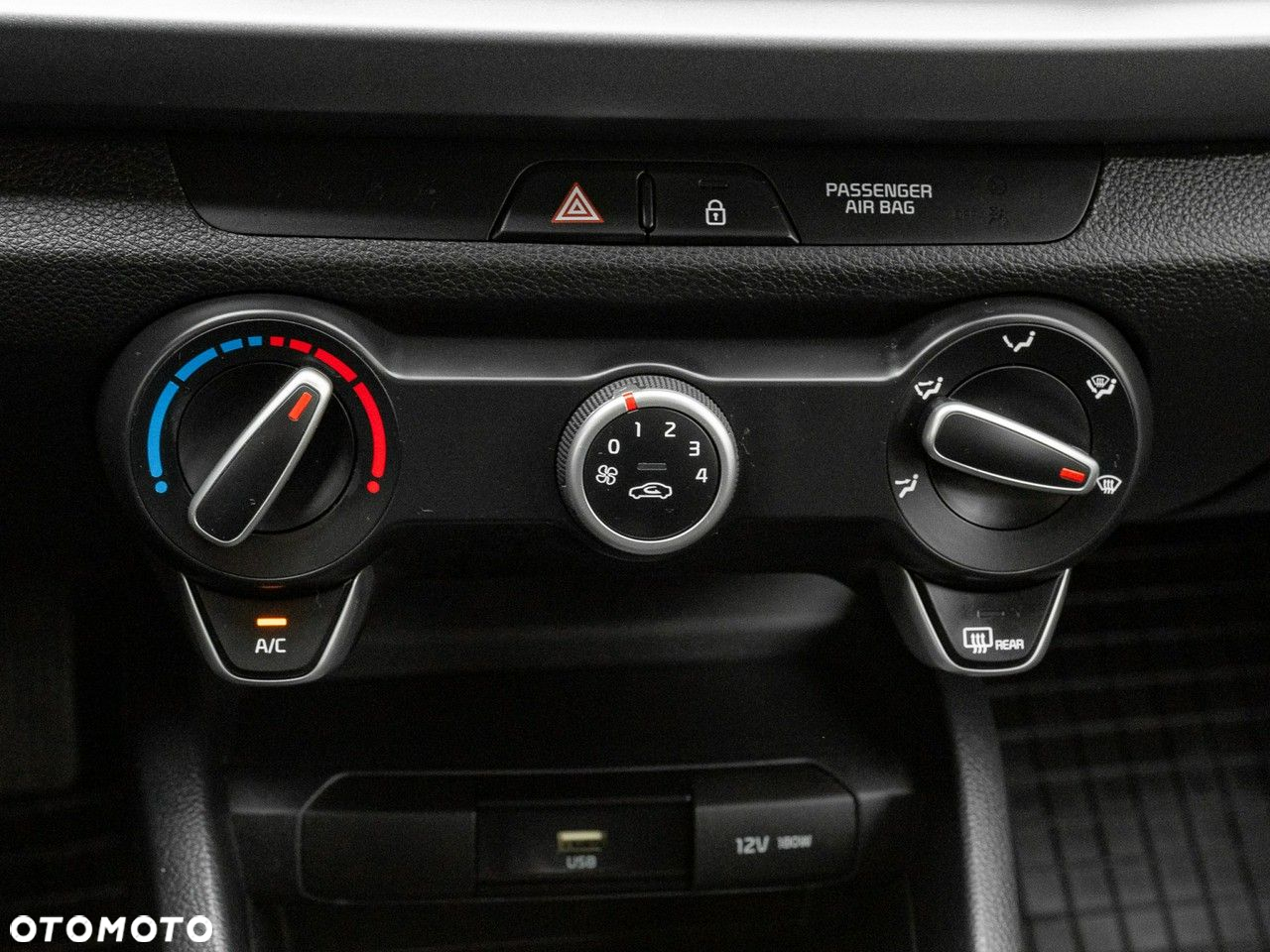 Kia Rio 1.2 M - 23