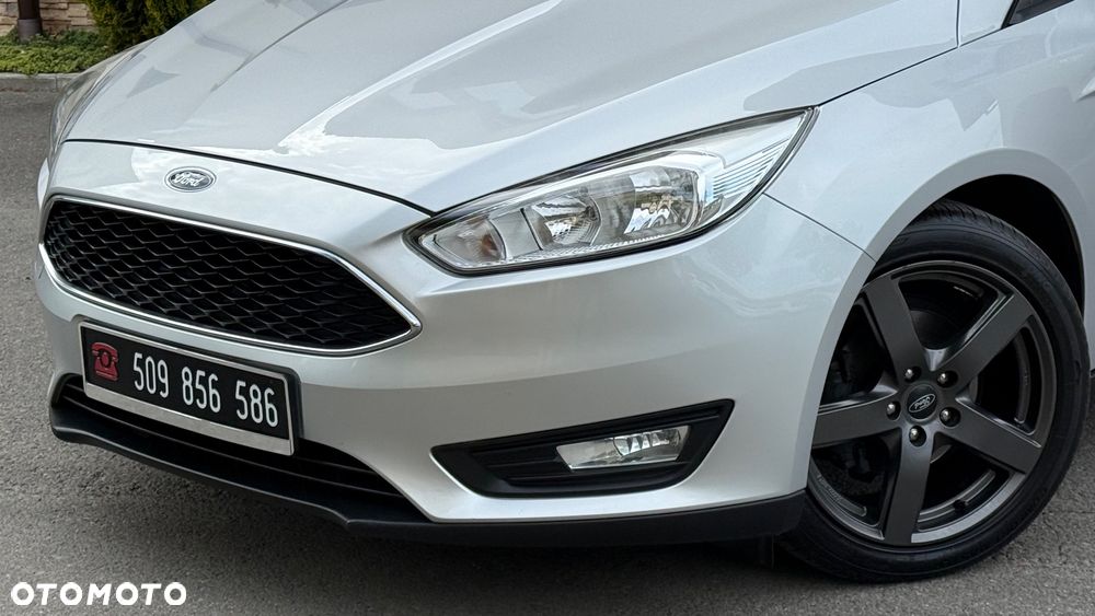 Ford Focus - 11