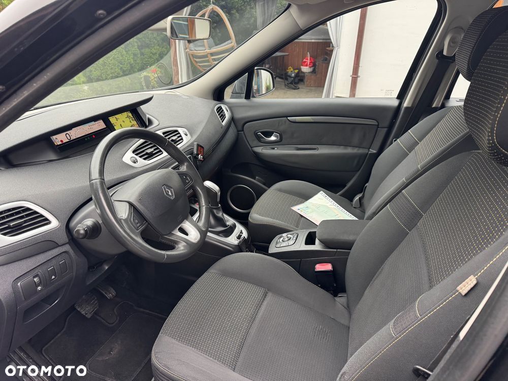 Renault Scenic - 15