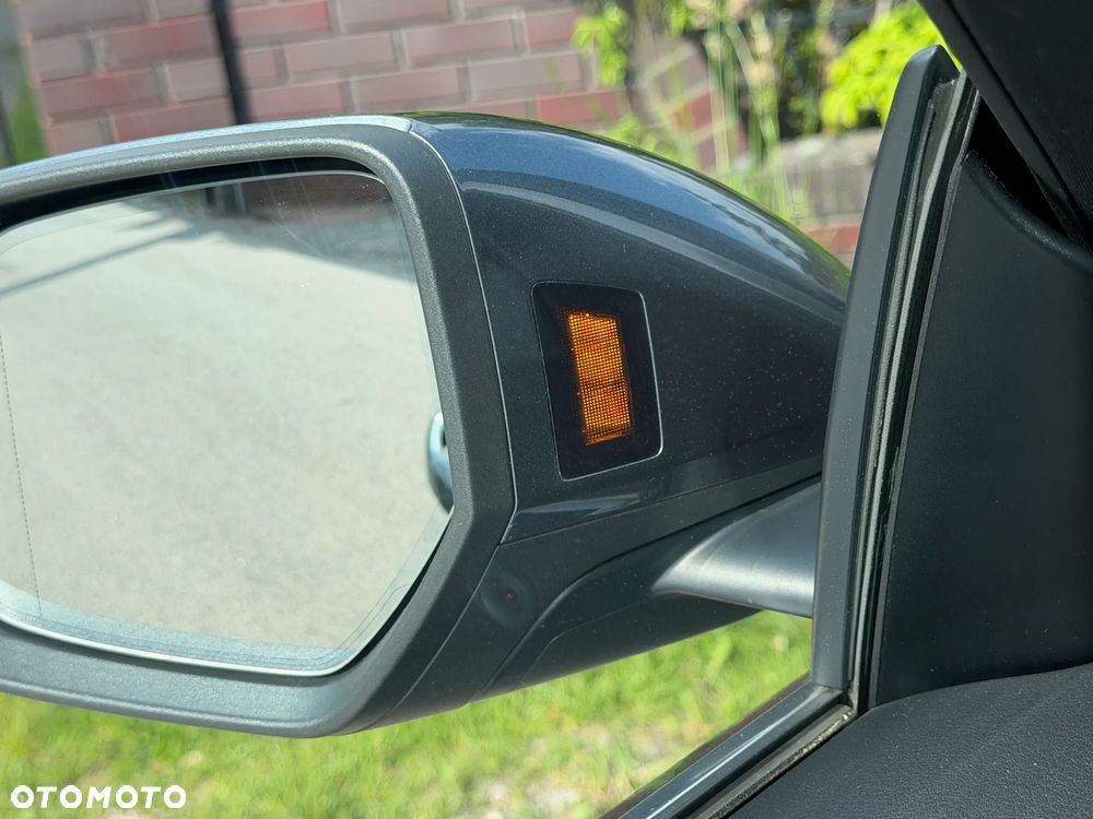 Audi Q8 55 TFSI mHEV Quattro Tiptronic - 28