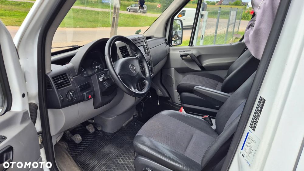 Mercedes-Benz Sprinter 316 - 8