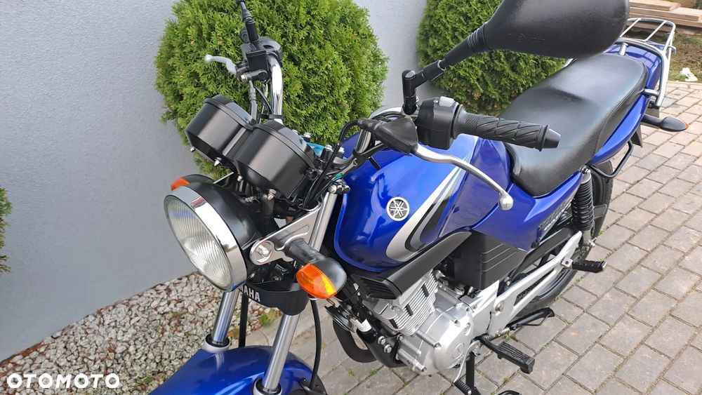 Yamaha YBR - 36