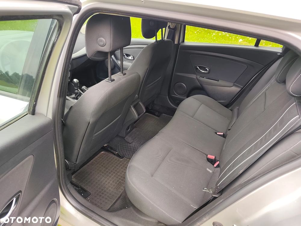 Renault Megane 1.5 dCi Bose - 5