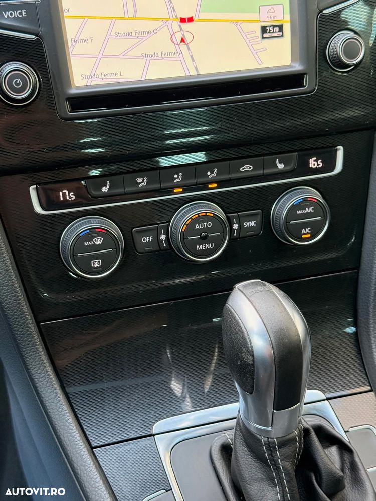 Volkswagen Golf 2.0 TDI DSG GTD - 19