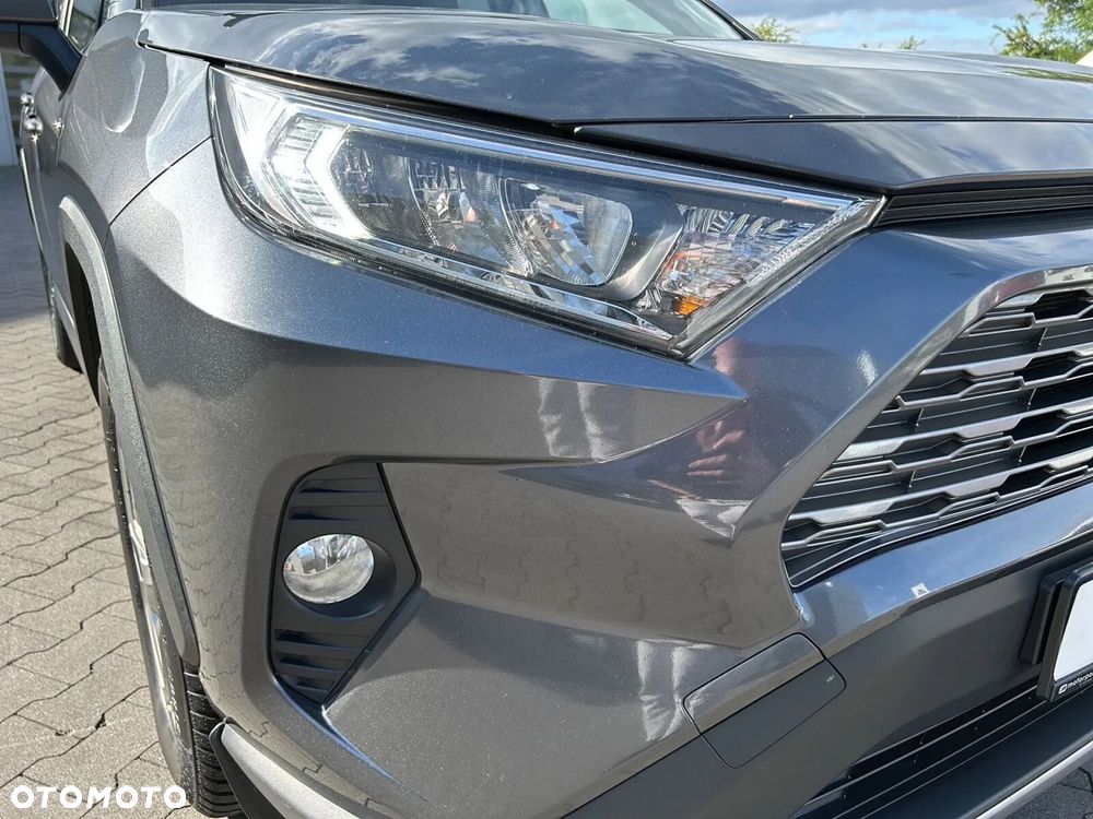 Toyota RAV4 - 38