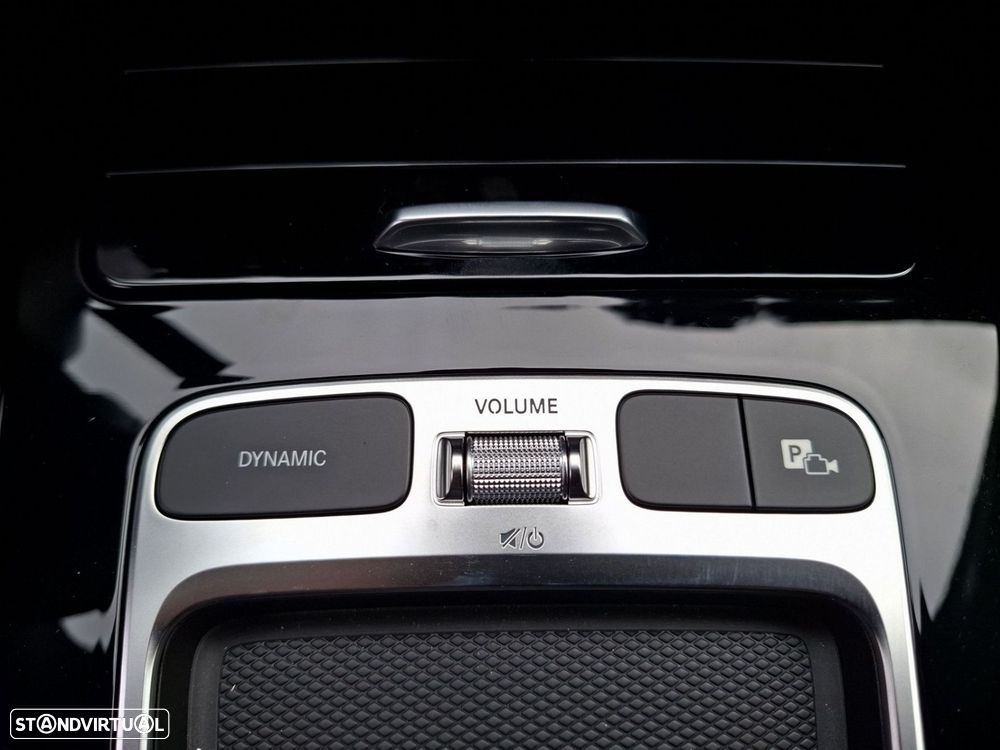 Mercedes-Benz A 250 e - 21