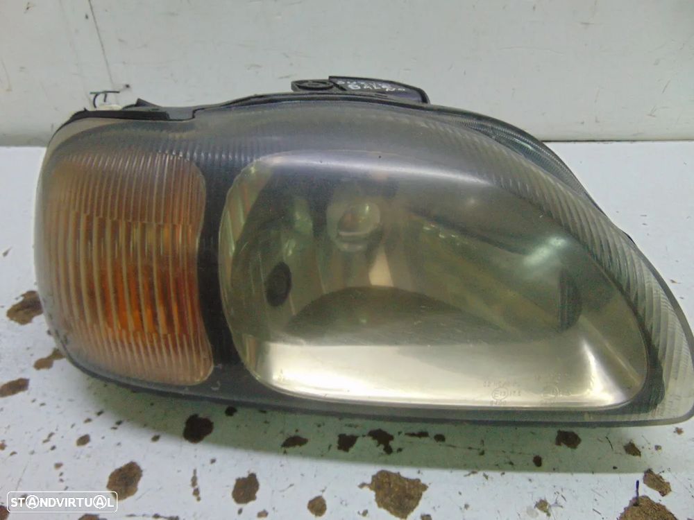 Suzuki baleno farol - 2