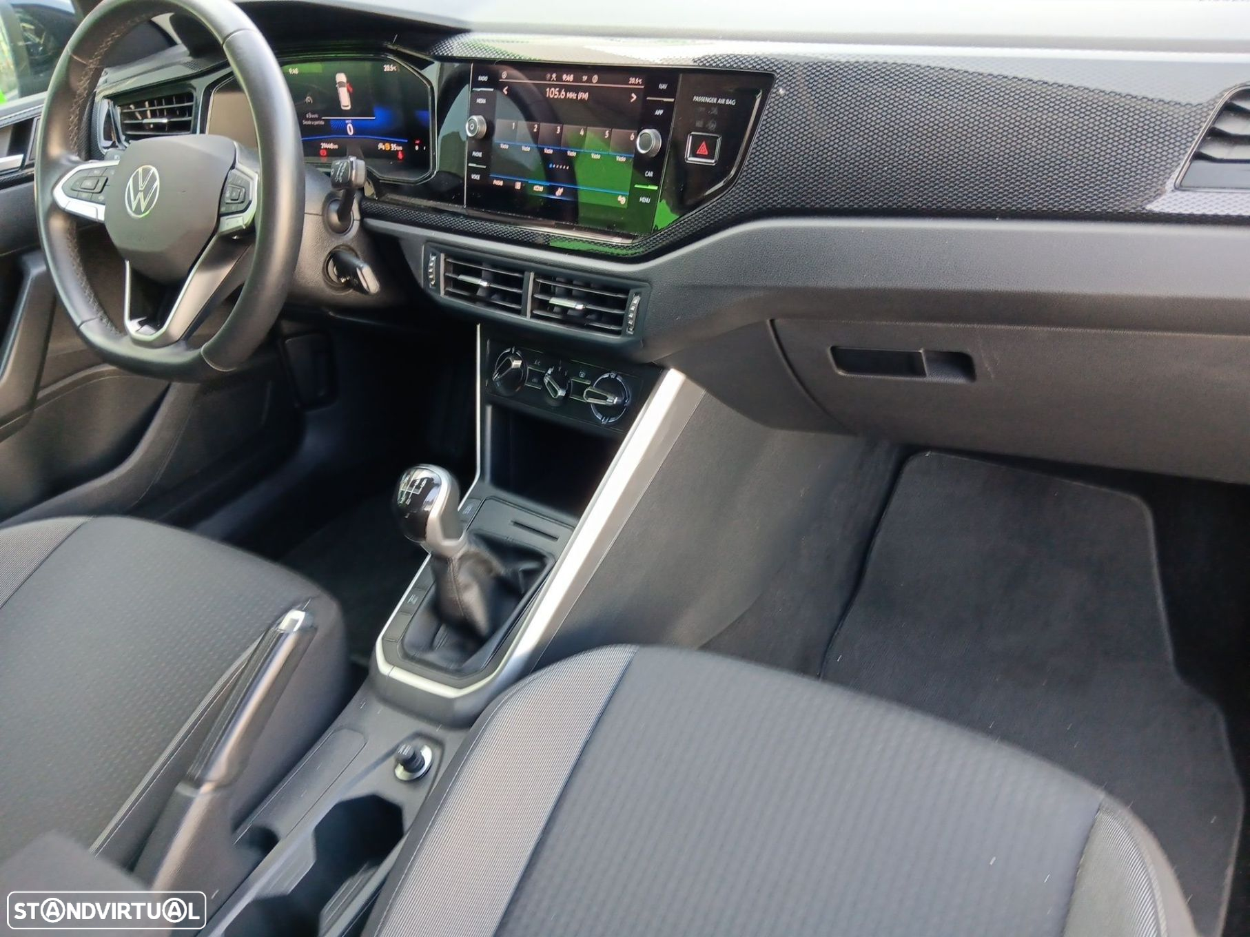 VW Taigo 1.0 TSI Urban - 17